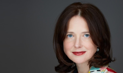 Alumna Diana Ewer