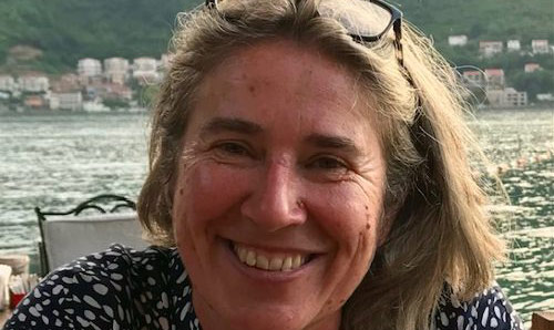 Dr Jen Gibbons