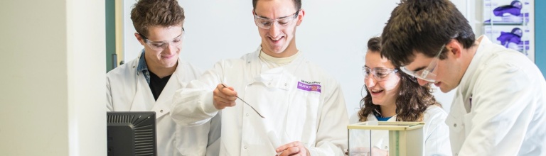 Students in the lab