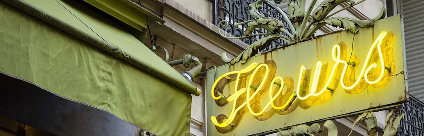Fleurs neon sign