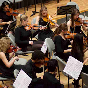 Performing an exciting range of core string orchestra repertory, as well as works by student composers.